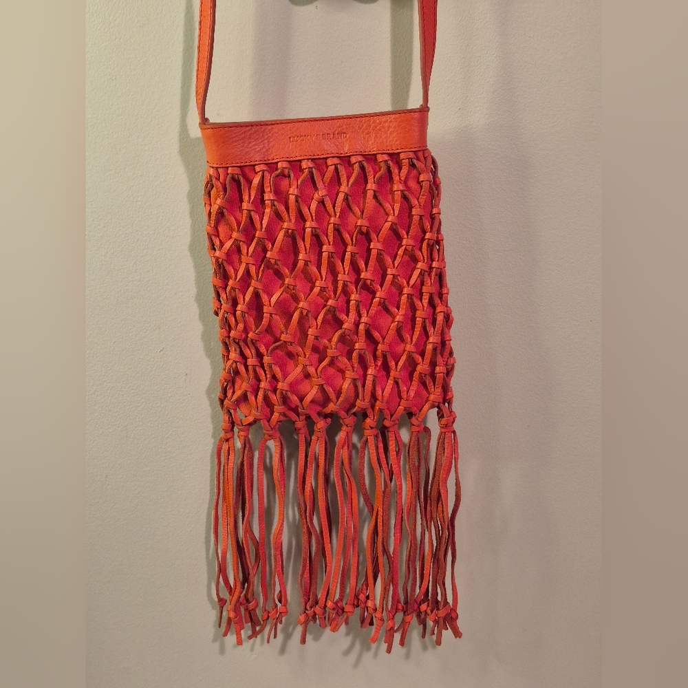 Lucky Brand Leather Crossbody Purse Fringe Adjustable Orange Boho Cowgirl Rodeo